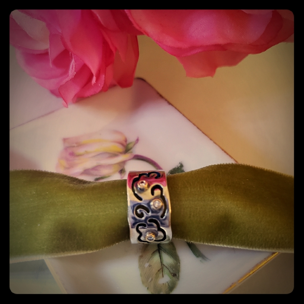 Sz 5 Pandora Cigar Band w/Tiny Diamonds